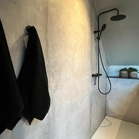 Vakantiewoning In Het Heuvelland Nabij Valkenburg. *