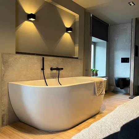 Vakantiewoning In Het Heuvelland Nabij Valkenburg. Дом отдыха Валкенбург