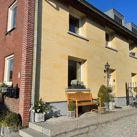 Vakantiewoning In Het Heuvelland Nabij Valkenburg.